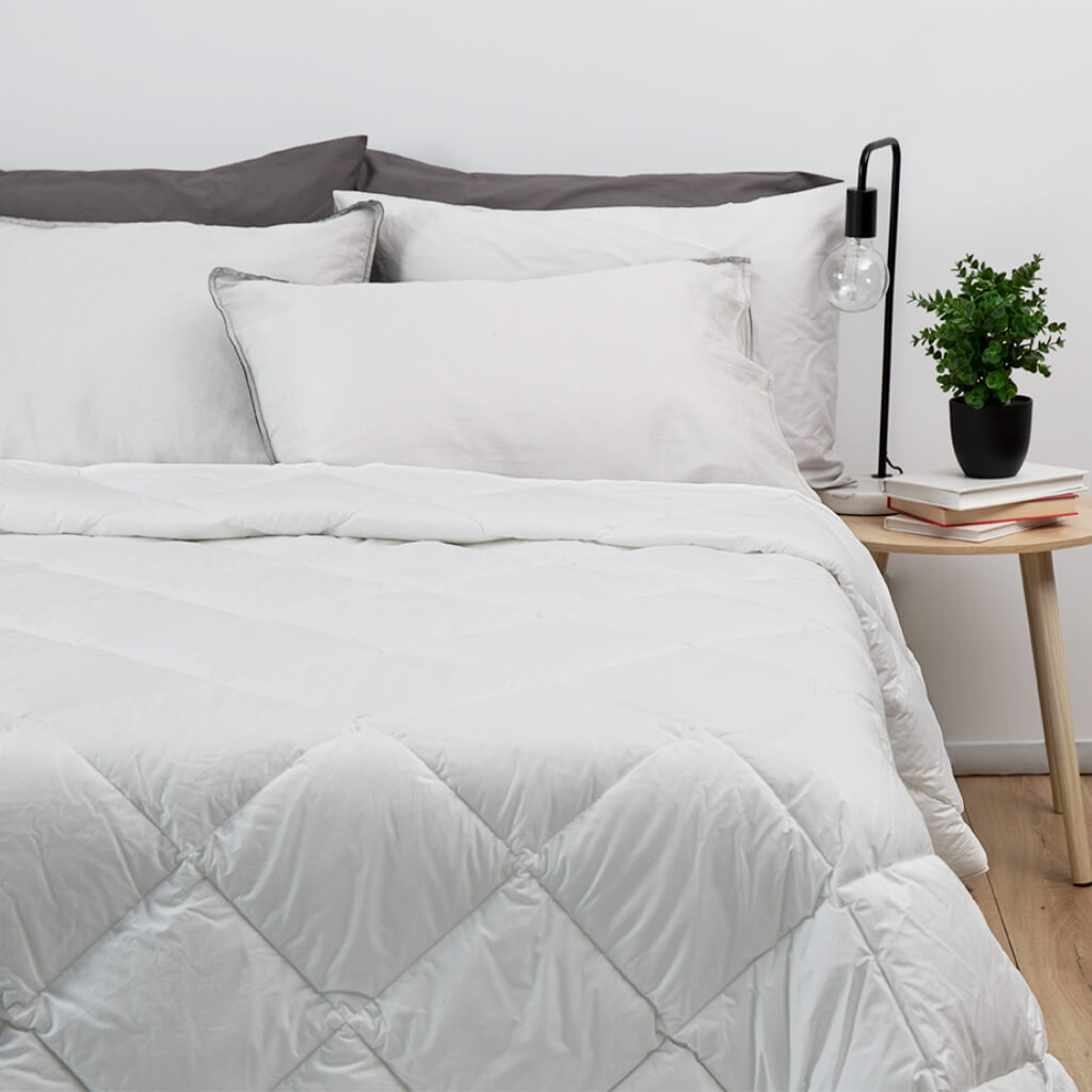 Tontine Luxe Cool Dry Comfort Quilt - All Seasons